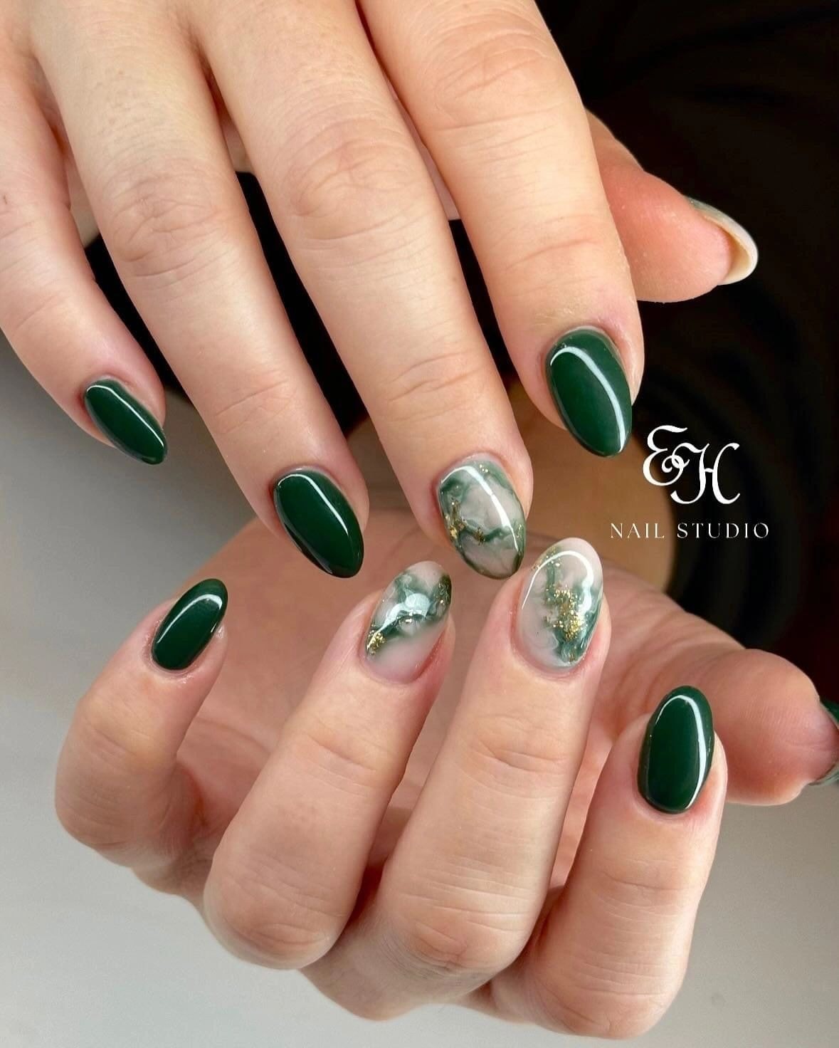 Dark green marble nails