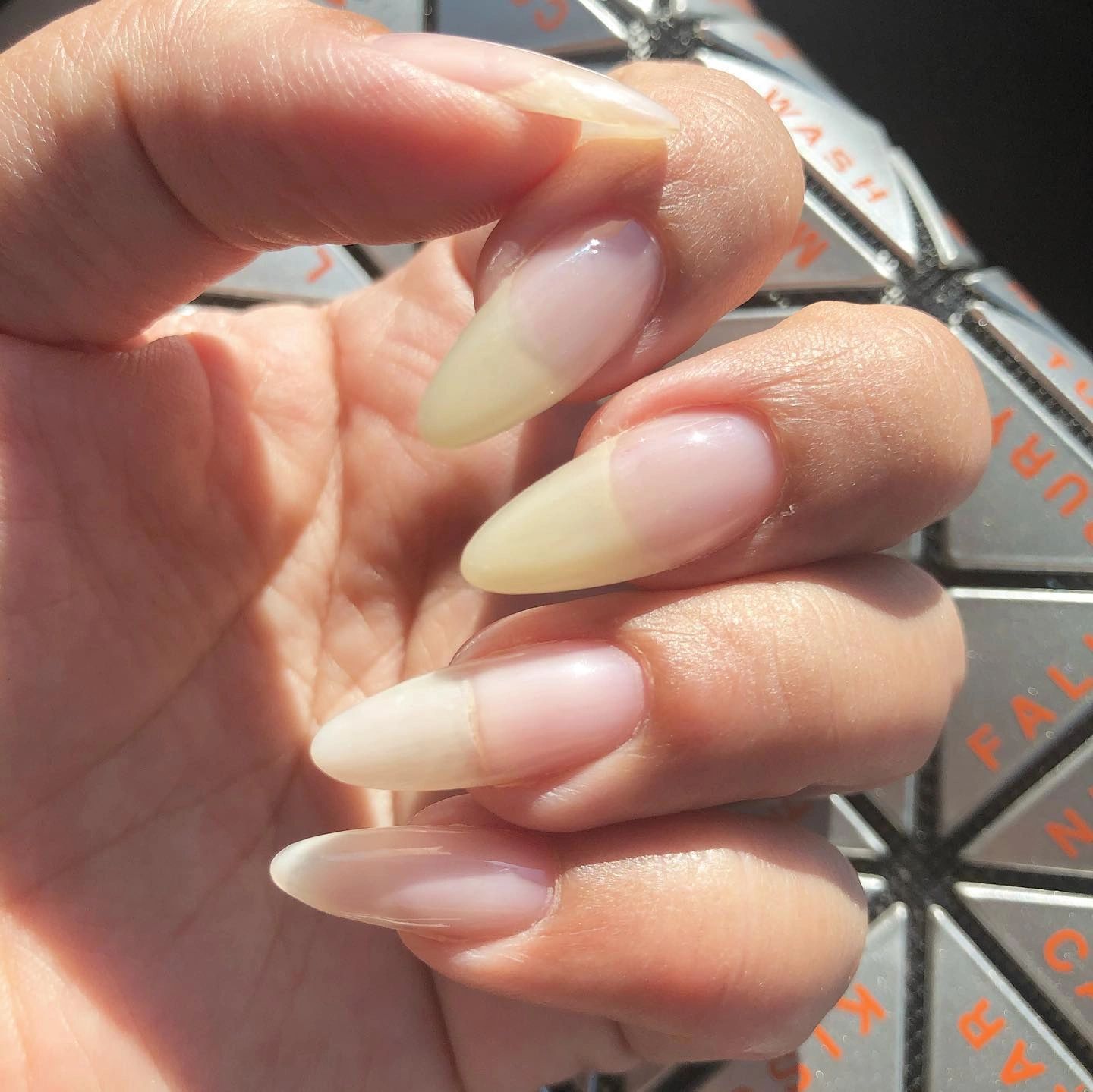 Ombre pink nails